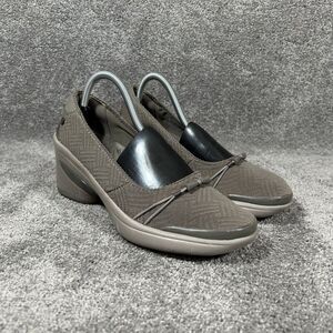 Bzees Electric Women’s Size 9 Taupe Wedge Slip On Knit Stretch Breathable Heels